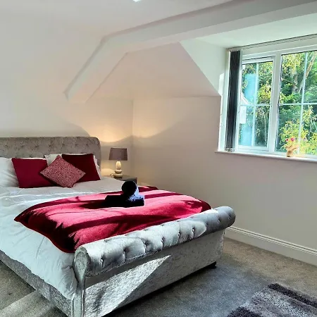 Ferienhaus Luxury 5 Bedroom House Near York -