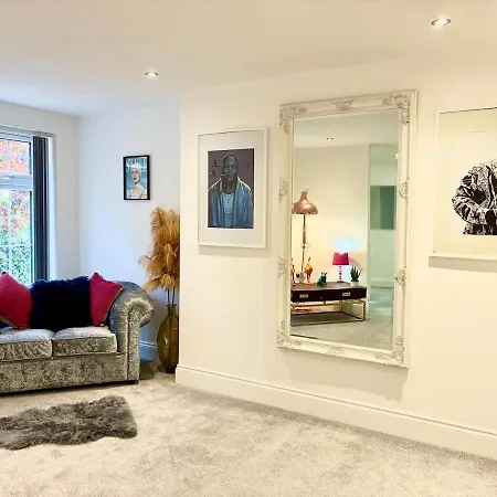 Ferienhaus Luxury 5 Bedroom House Near York -